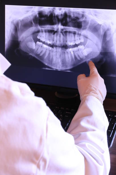Best Emergency Tooth Extraction  in Parrish, AL