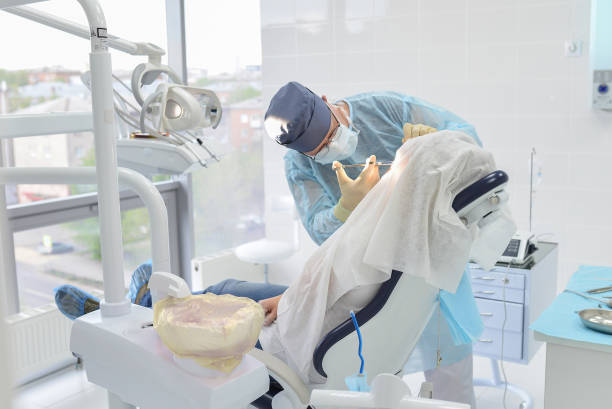 Best Emergency Tooth Extraction  in Parrish, AL